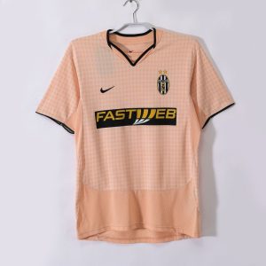 Juventus 2003-04 Tercera camiseta