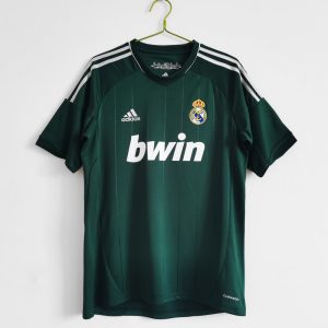 Real Madrid 2012-13 Tercera camiseta