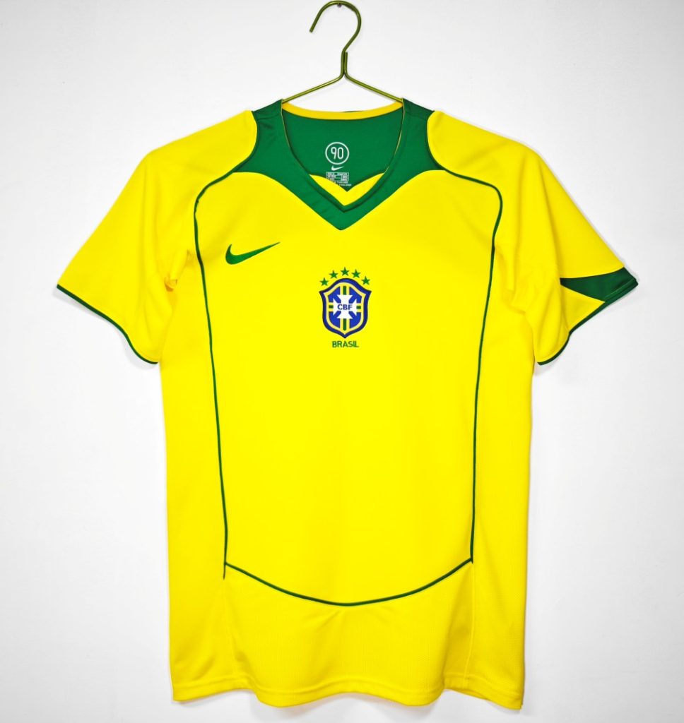 Brasil 2004 Camiseta local