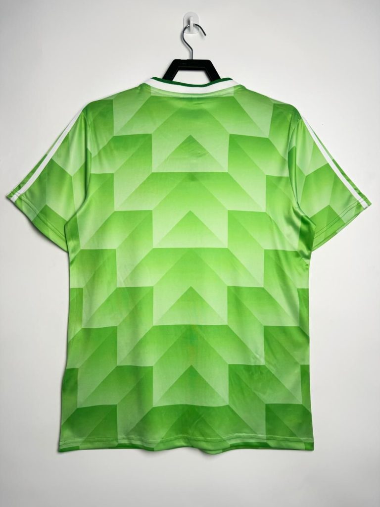Alemania 1988 Camiseta visitante