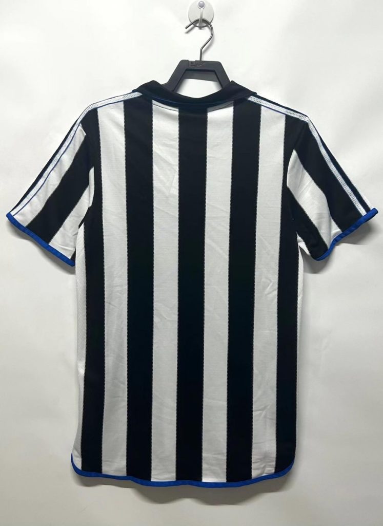 Newcastle United 2000-01 Camiseta local