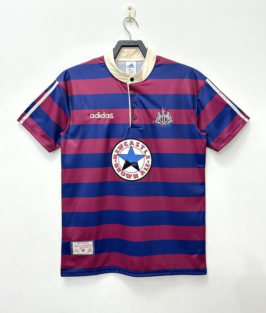 Newcastle United 1995-97 Camiseta visitante