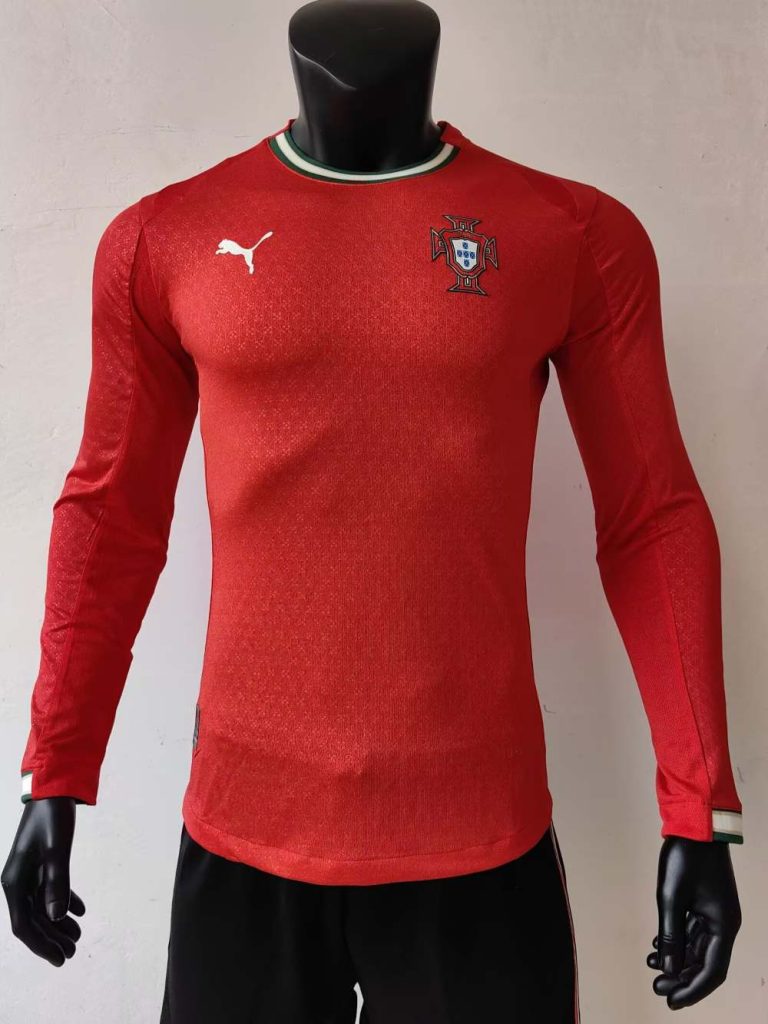 Portugal 2025 Camiseta local versión jugador de manga larga