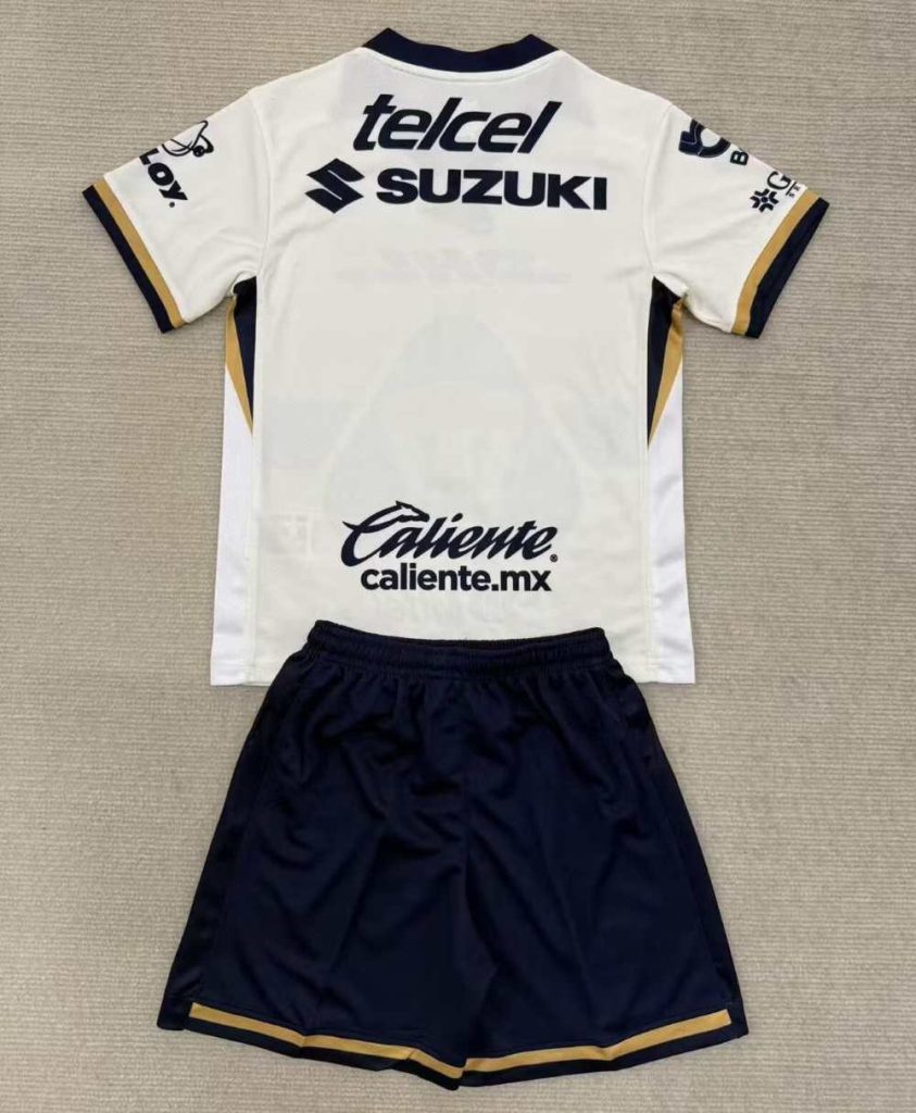 niños Pumas UNAM 2025-26 Local kit