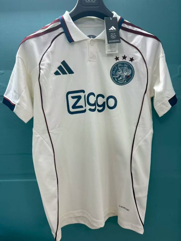Ajax 2025-26 Tercera camiseta