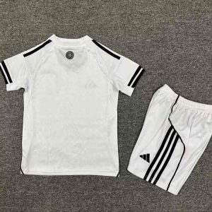 niños Fulham 2025-26 Local Kit