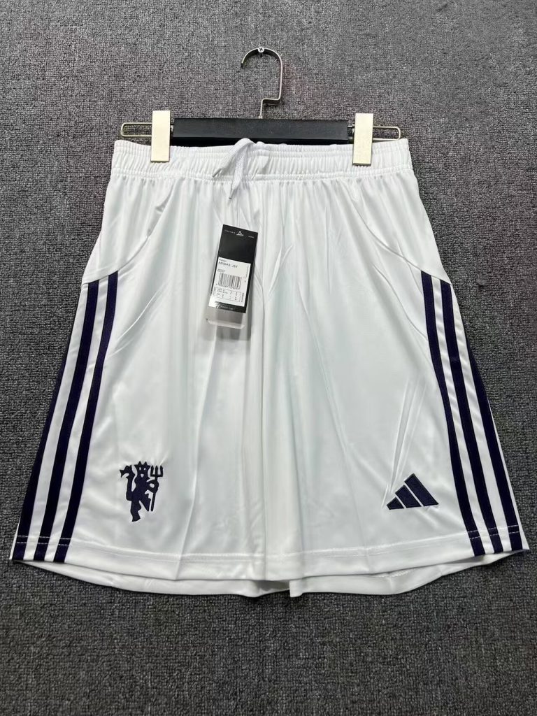 Manchester United 2025-26 Visitante Shorts