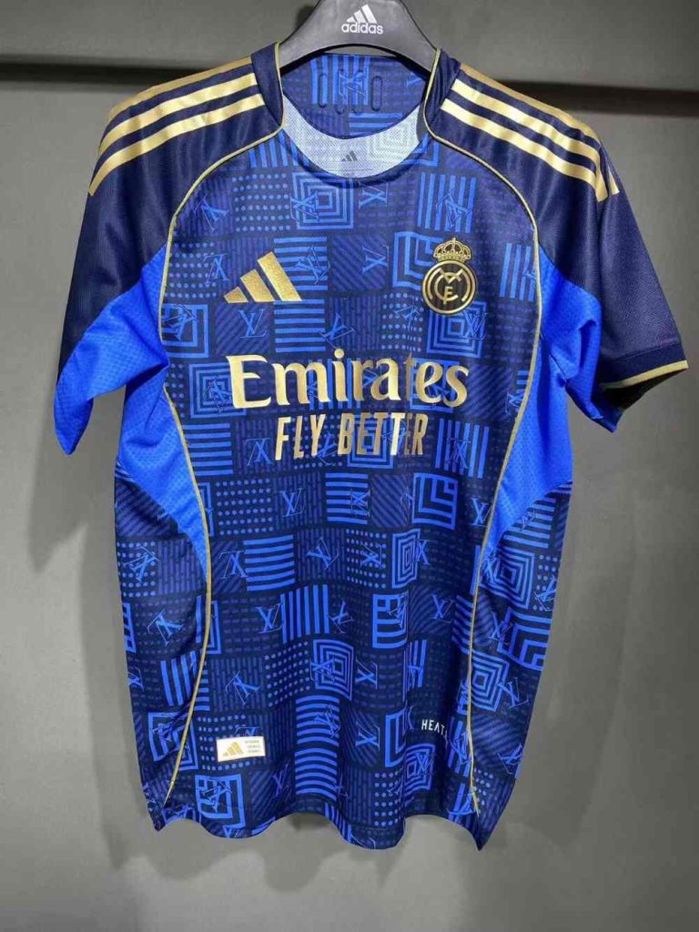 Real Madrid 2025-26 LV Special Edition Camiseta versión jugador