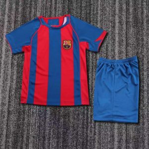 niños Barcelona 2004-05 Local Kit