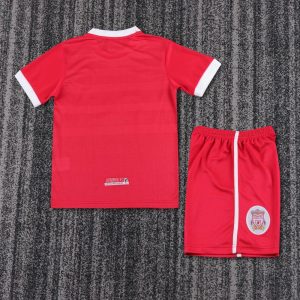 niños Liverpool 1997-98 Local Kit