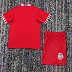 niños Liverpool 1996-97 Local Kit
