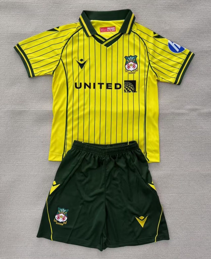 niños Wrexham 2025-26 Visitante Kit
