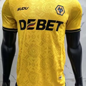 Wolverhampton 2025-26 Camiseta local versión jugador