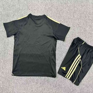 niños Fulham 2025-26 Tercera Kit
