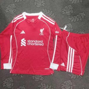 niños Liverpool 2025-26 Local Long Sleeve Kit