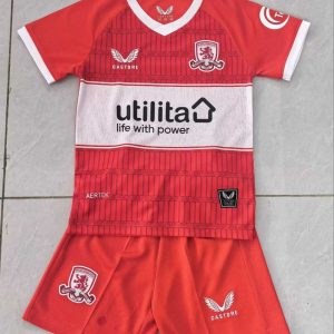 niños Middlesbrough 2025-26 Local Kit