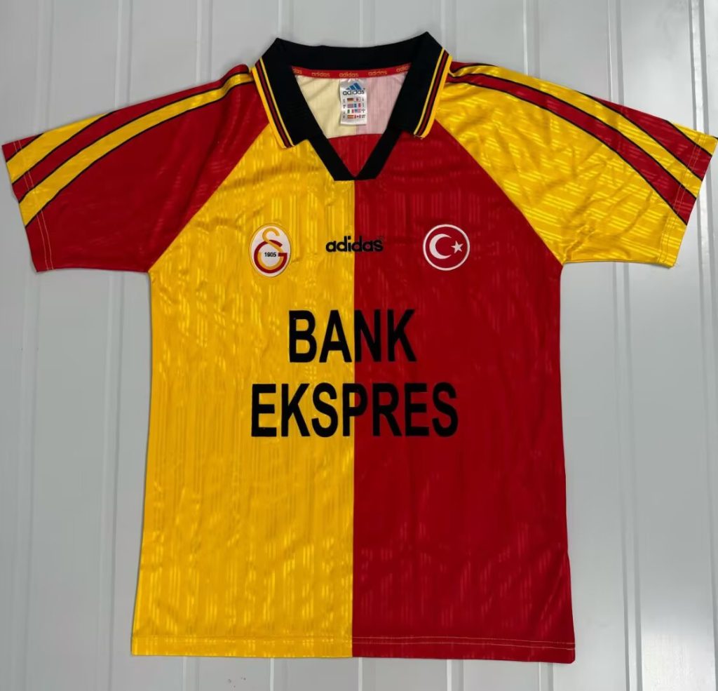 Galatasaray 1997-98 Camiseta local