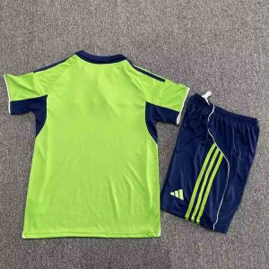 niños Fulham 2025-26 Visitante Kit