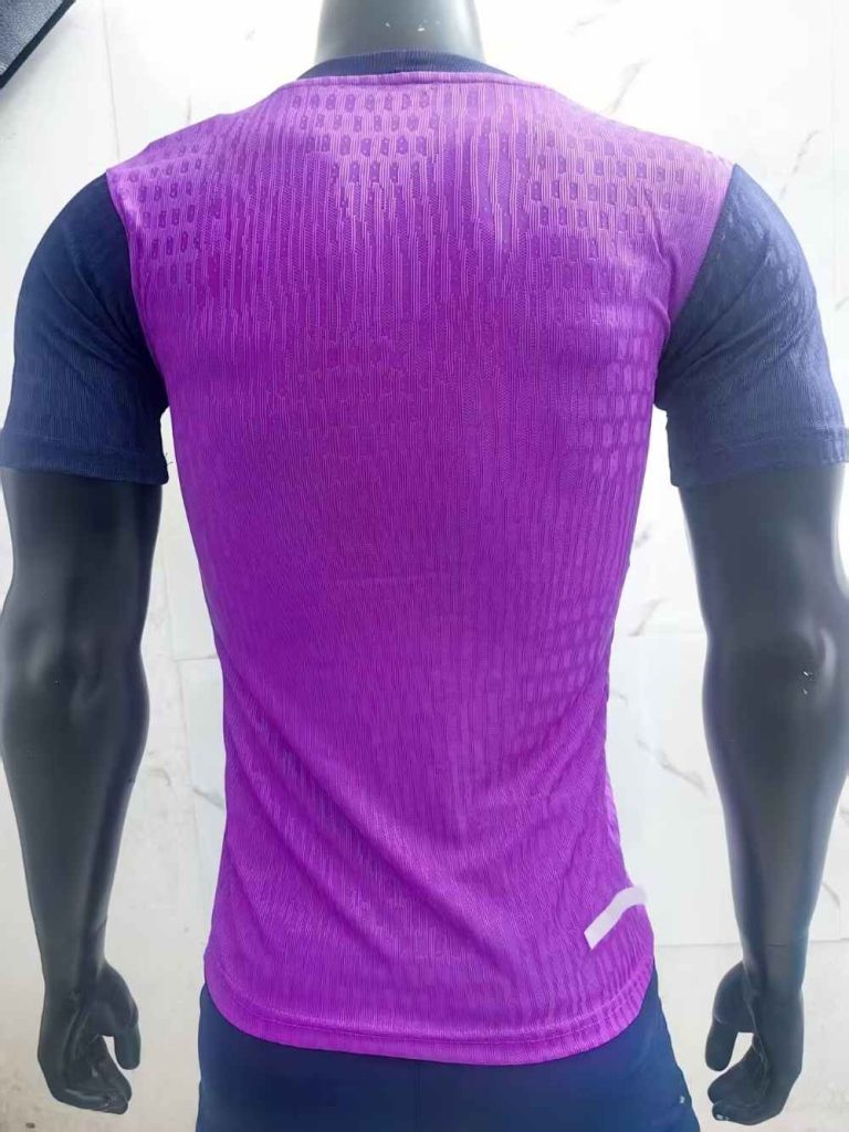 Barcelona 2025 Versión jugador Camiseta de entrenamiento