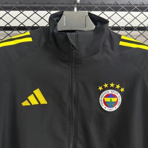 Fenerbahce 2025-26 Cortavientos