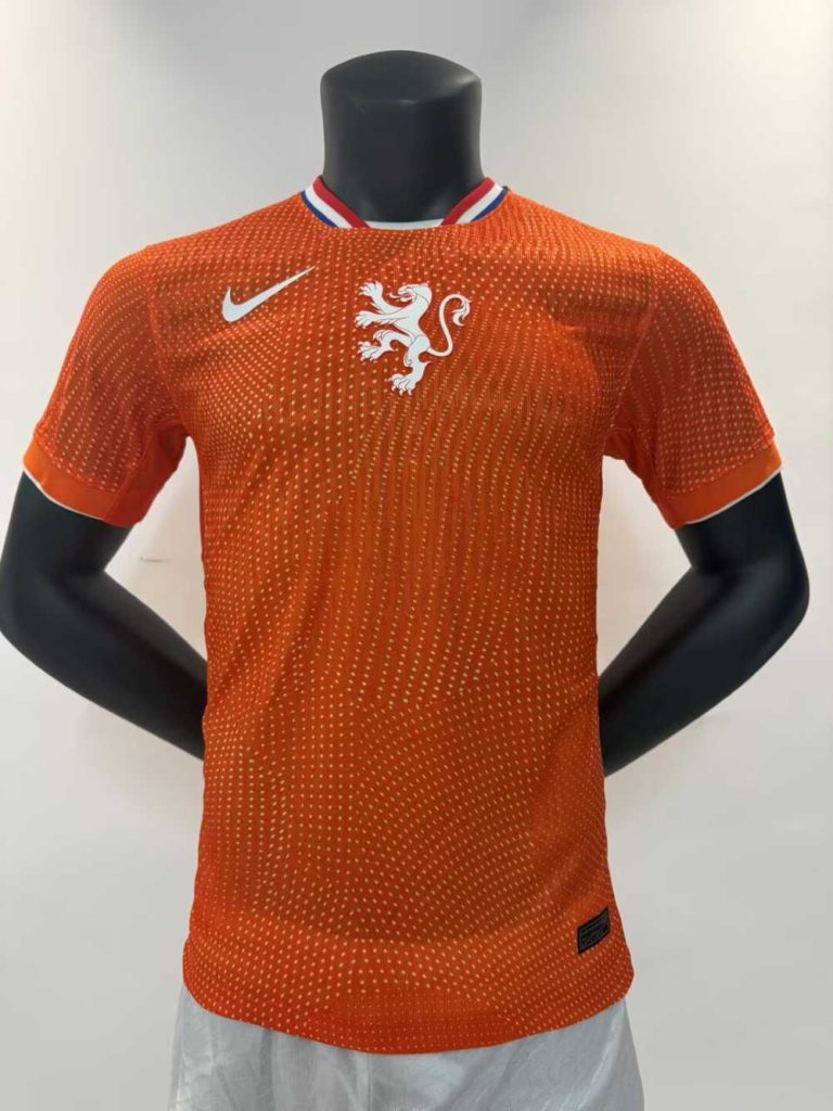 Países Bajos 2025-26 Camiseta local versión jugador