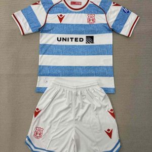 niños Wrexham 2025-26 Tercera Kit