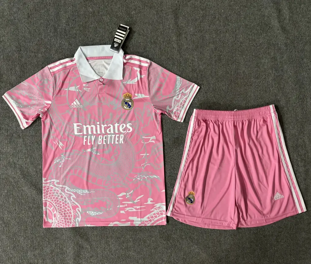 niños Real Madrid 2025 Dragon Pink Kit