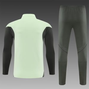 niños Real Madrid 2025-26 Entrenamiento Suits