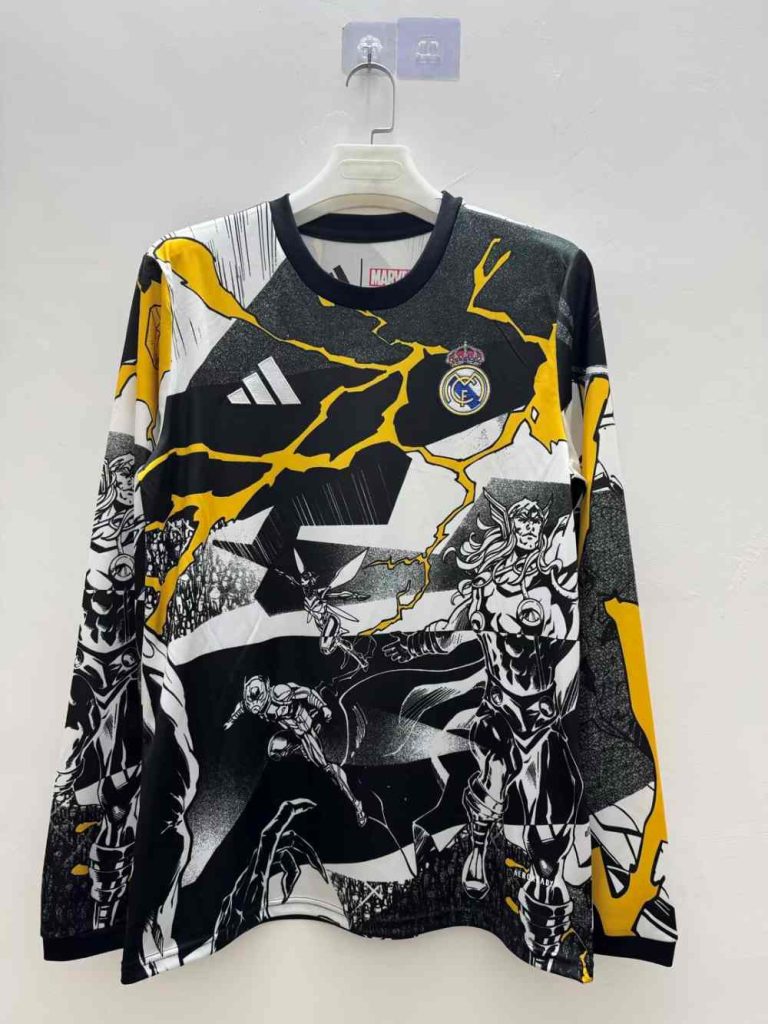 Real Madrid 2025 Marvel Special Camiseta de manga larga