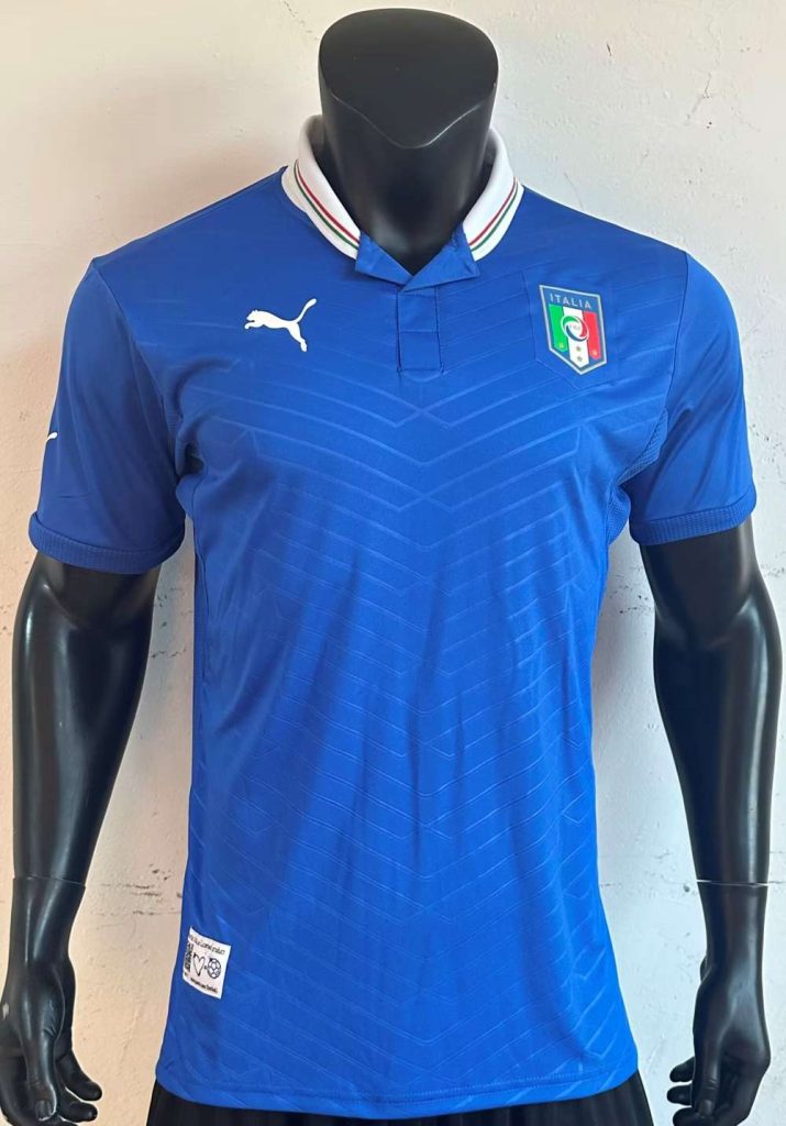 Italia 2012 Camiseta local