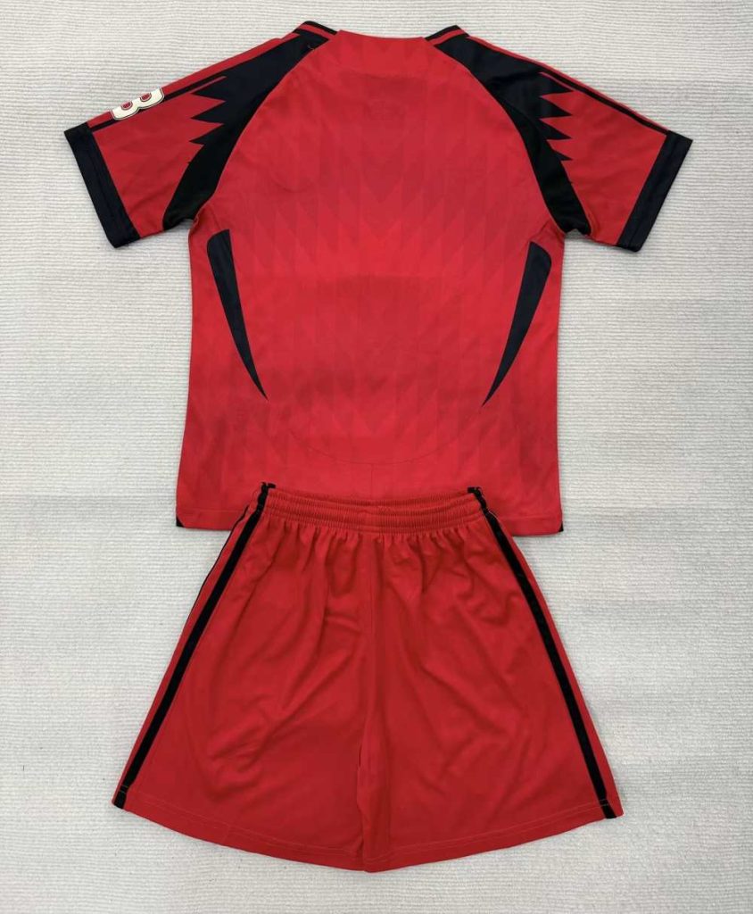 niños Manchester United 2026-27 Special Edition Kit