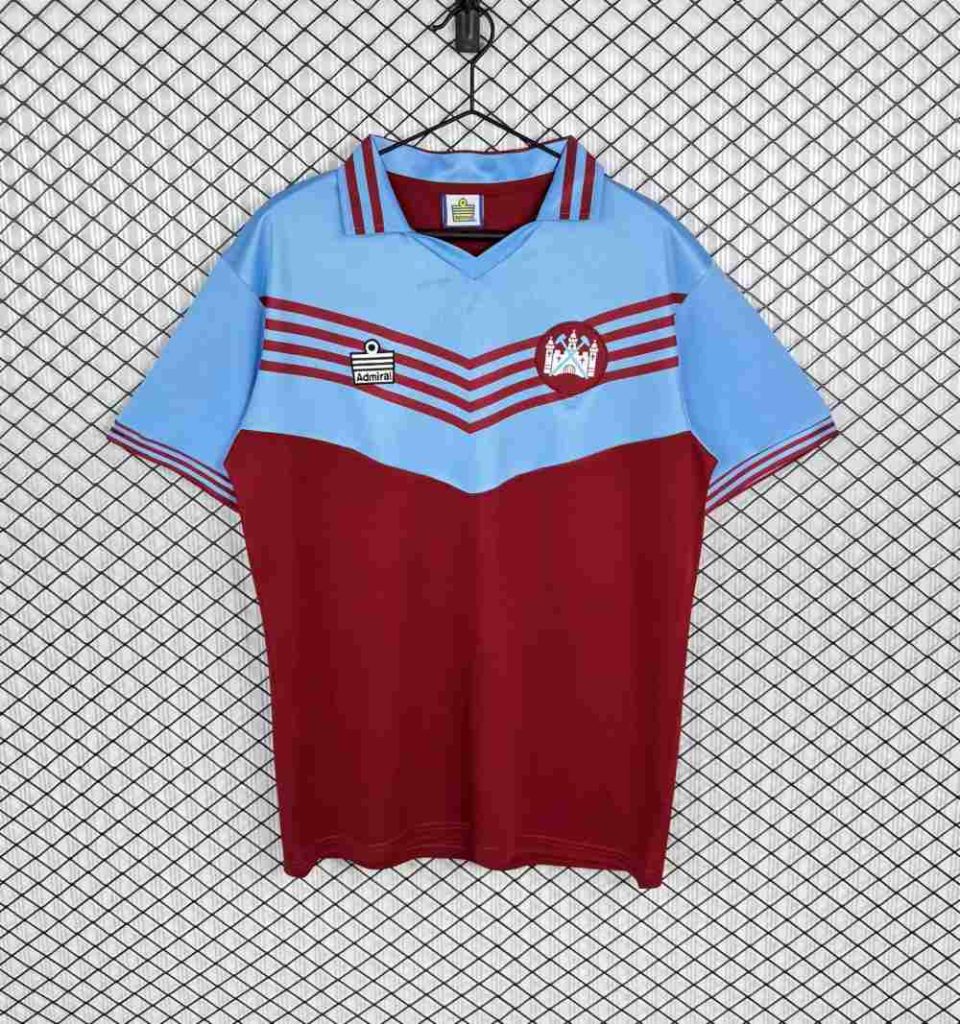 West Ham United 1976-80 Camiseta local