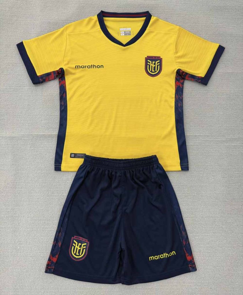 niños Ecuador 2026 FIFA World Cup Local Kit