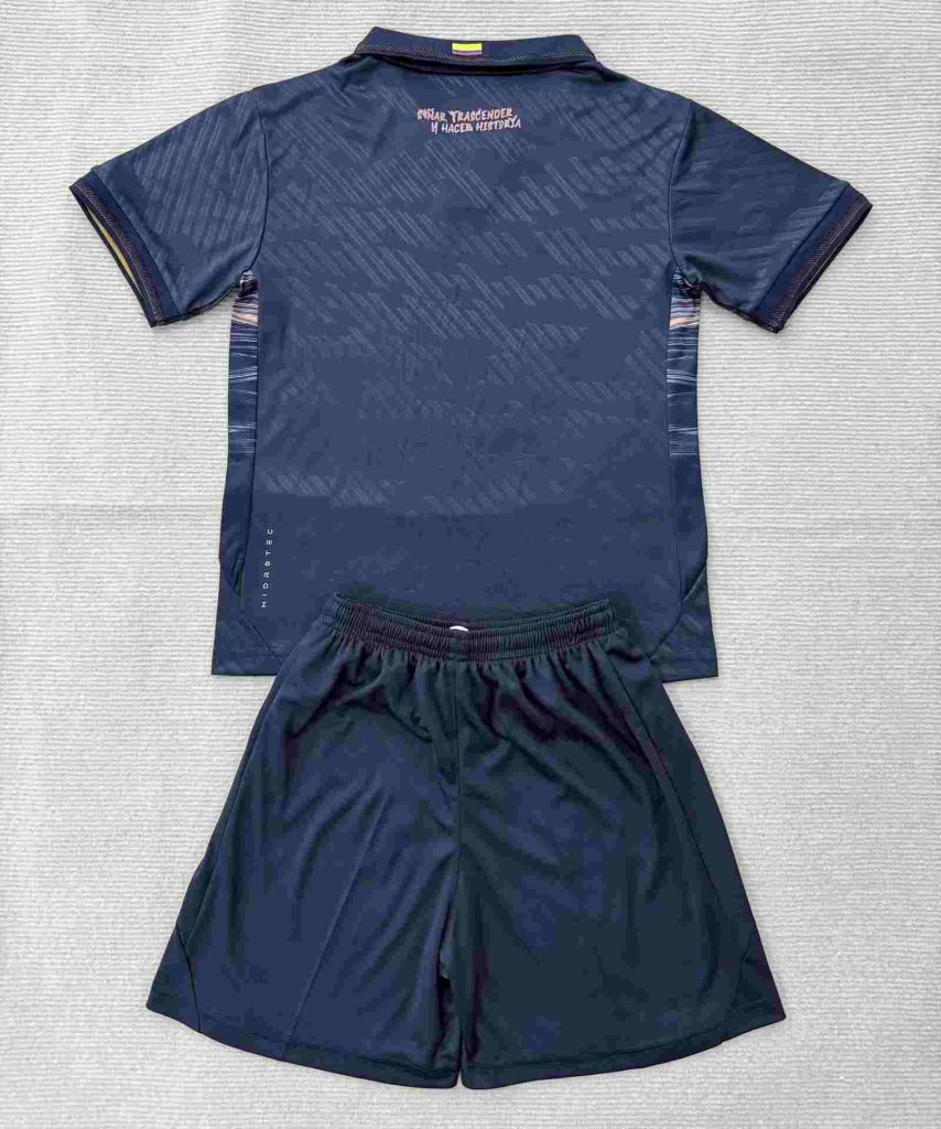 niños Ecuador 2026 FIFA World Cup Visitante Kit